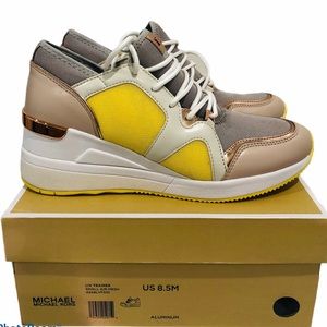 MICHAEL Michael Kors Beige Yellow White Sneakers